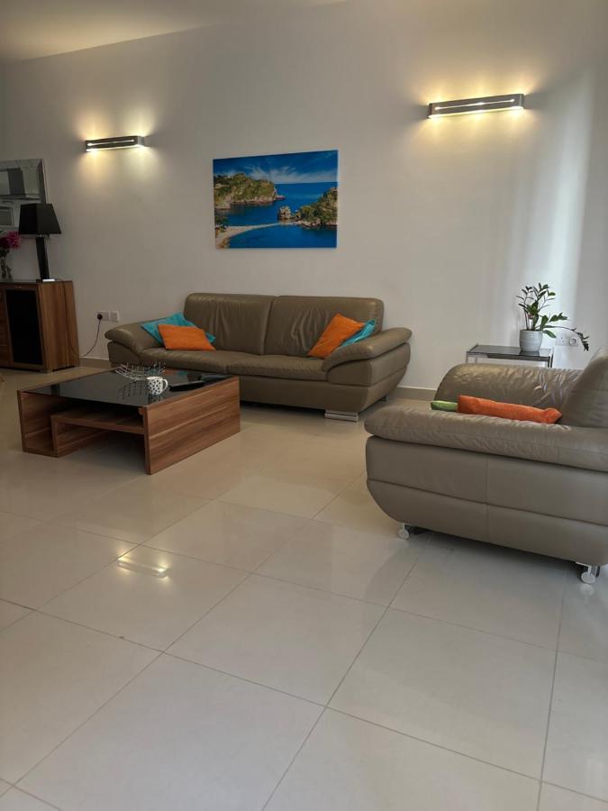 דירות סליאמה Belmonte Flat מראה חיצוני תמונה